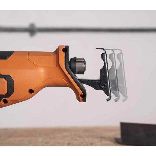 Chvostová AKU píla EVOLUTION R150RCP-Li s 2Ah batériou a nabíjačkou a ďalšou 2Ah batériou ZADARMO