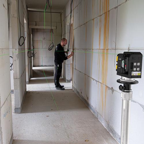 Samonivelačný líniový krížový laser STABILA LAX500G 7-dielny SET 2x batéria CAS